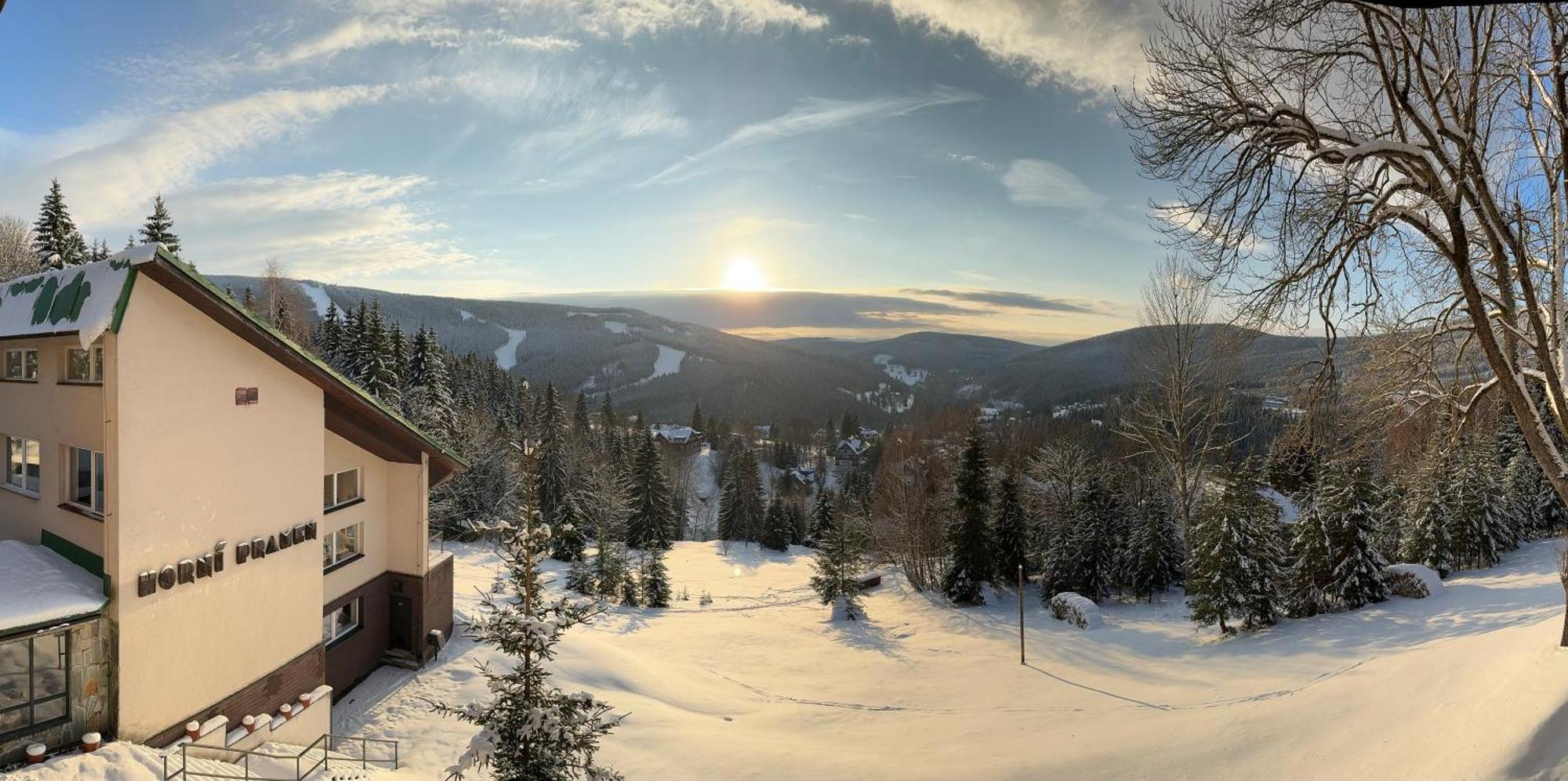 Hotel Horni Pramen Шпиндлерув-Млин Экстерьер фото