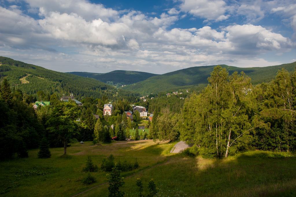 Hotel Horni Pramen Шпиндлерув-Млин Экстерьер фото