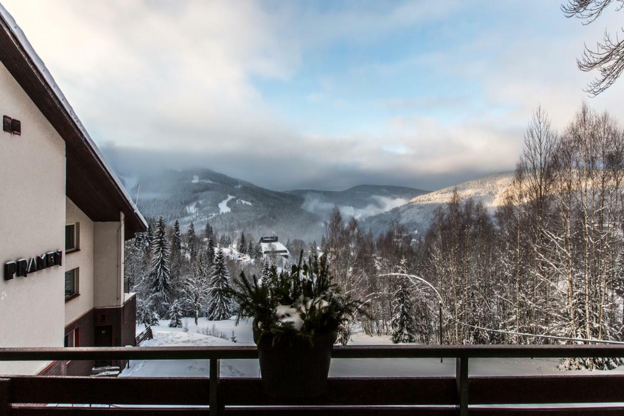 Hotel Horni Pramen Шпиндлерув-Млин Экстерьер фото